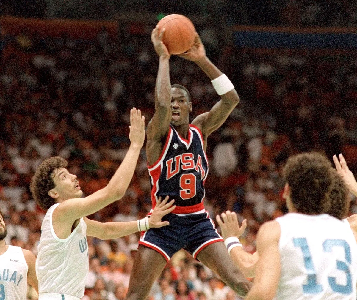 才时需要警 才时需要警